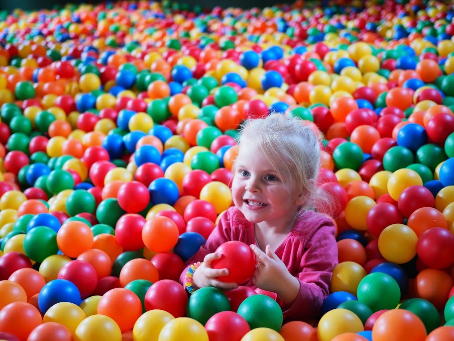 Piscine à boules à Fraispertuis-City