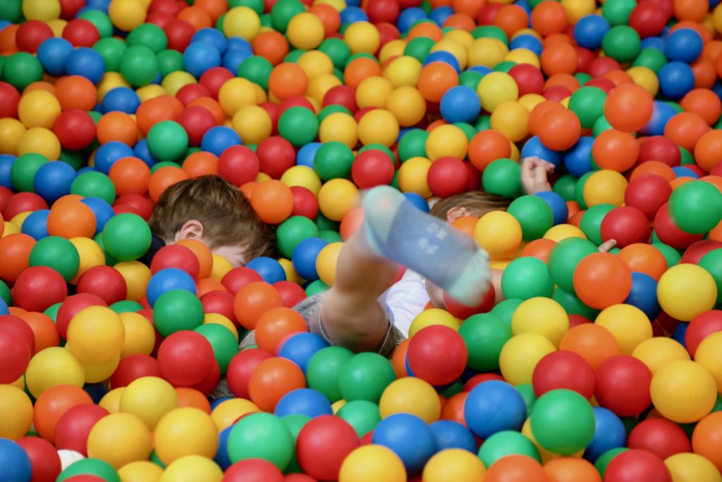 A multicolored world, for the happiness of children.